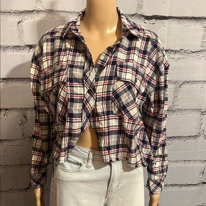 NWOT Urban Outfitters BDG Cropped Plaid Flannel Size XS